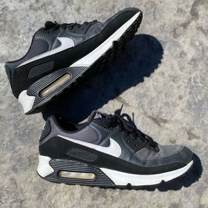 Classic Nike air max, black & white, size 11, used condition.